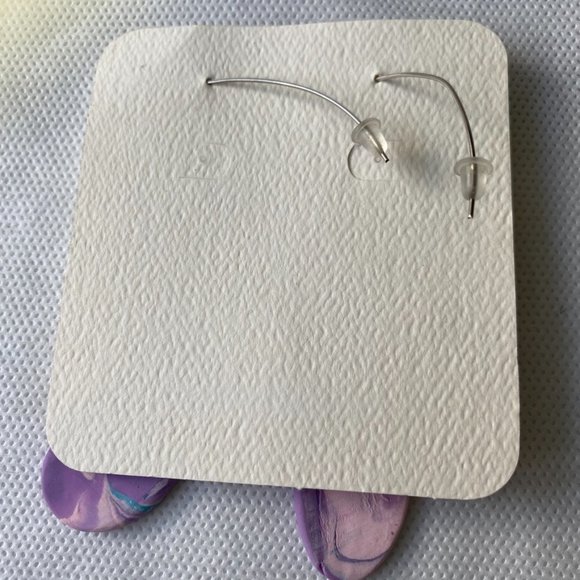 Handcrafted Purple Dangling Earrings - Picture 5 of 8